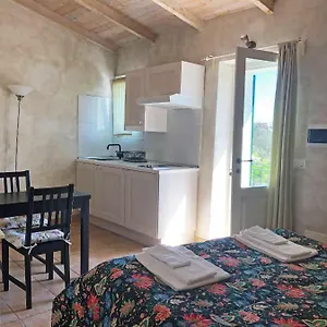 Mamma Chica Alloggio per agriturismo La Spezia